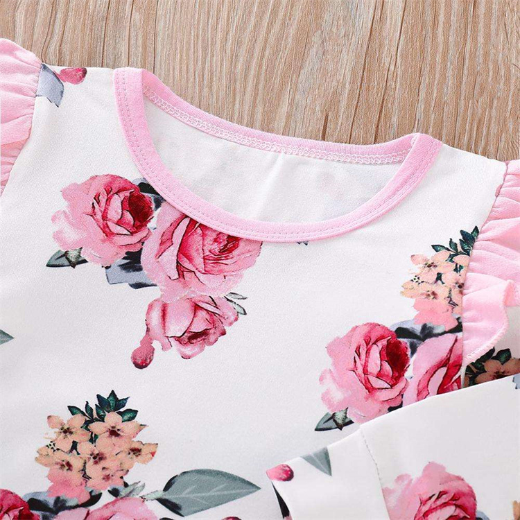 Huanhuan Langärmeliger Baby Jumpsuit in Rosa mit Blumenmuster