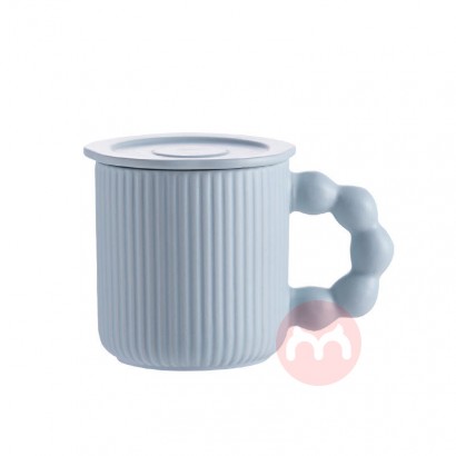 Keramikbecher aus Macaron