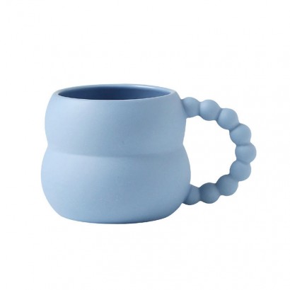 Kürbisförmige einfache Milch Kaffee...