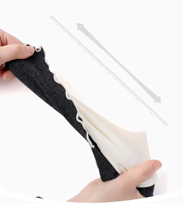 FY Weihnachtssocken: atmungsaktive und schnell trocknende benutzerdefinierte weiße Fancy Socken