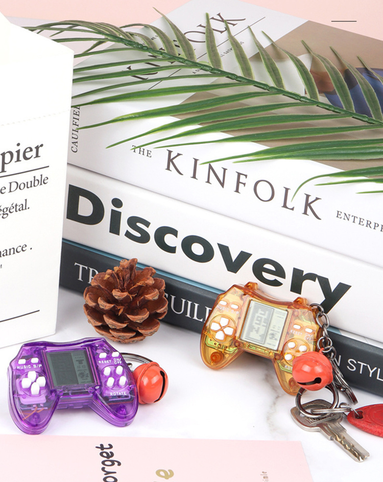 Retro Konsole Spiel Schlüsselanhänger Spiele Puzzle Videospiele Mini Handheld Anhänger Neujahr Weihnachtsgeschenk für Kinder