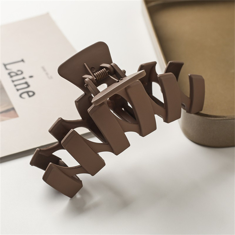 Wenbei Vollfarbige mattierte hohle Acryl Hai Clip
