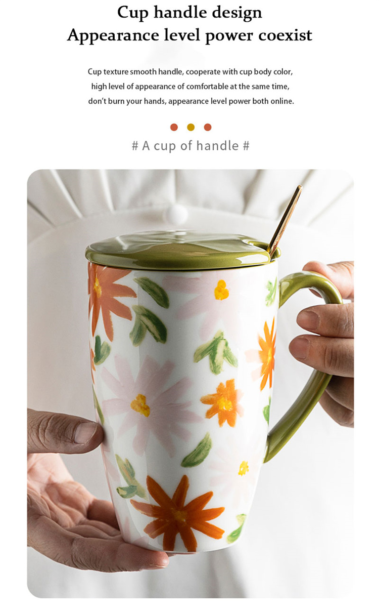 Blumenmuster farbige Glasur Wasser Tasse