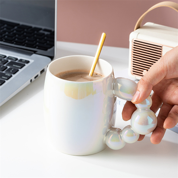 Bunte konservierte Frucht Keramik Becher Wasser Tasse