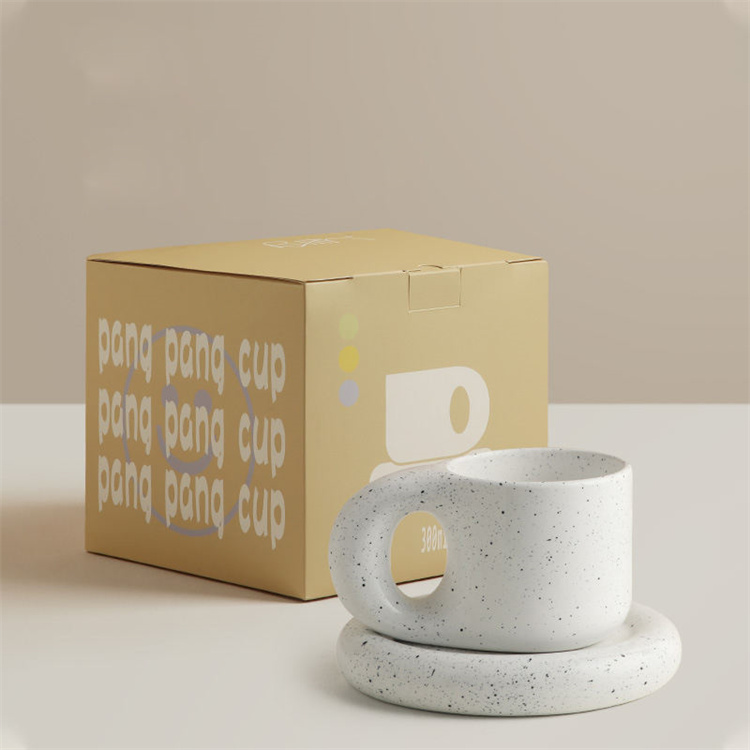 Chubby Mug Keramik Kaffeetasse mit Untersetzer