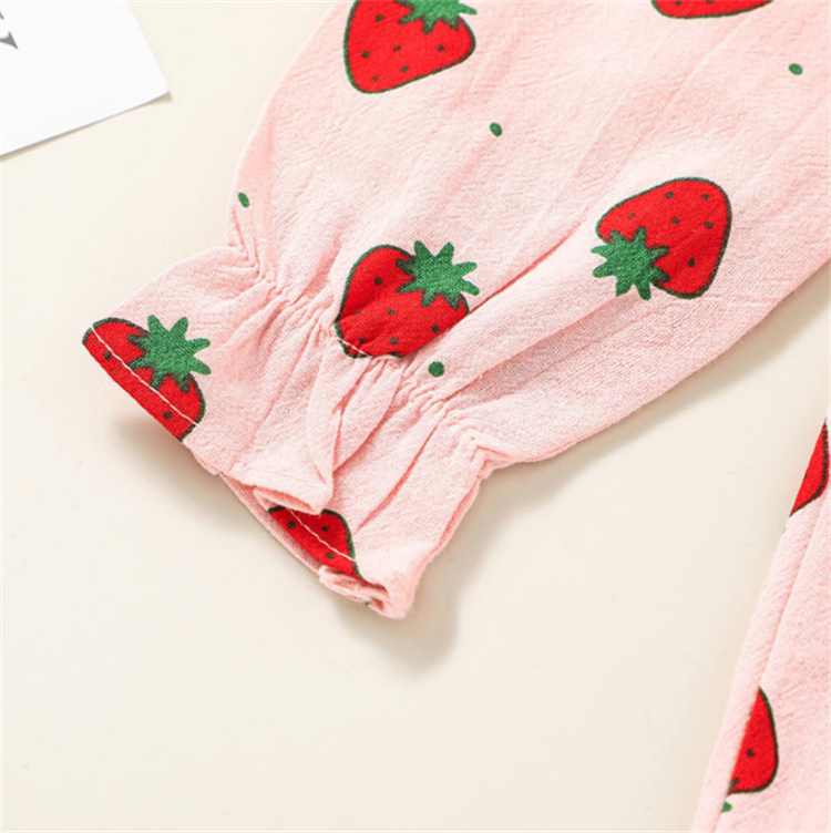 Yiwu Qinlan Garment Factory Strawberry bedrucktes rosa Langarmkleid