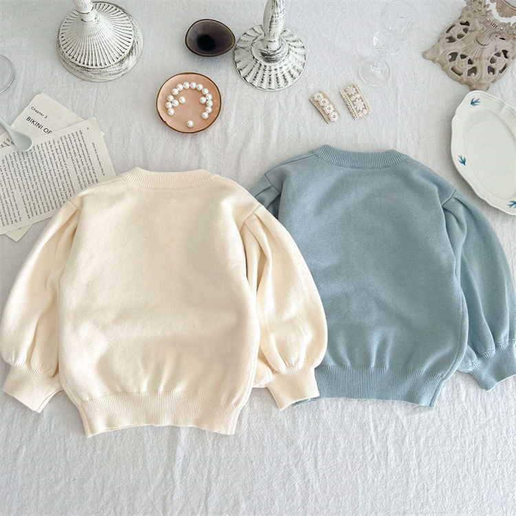 Exports Pullover mit Blumenstickerei