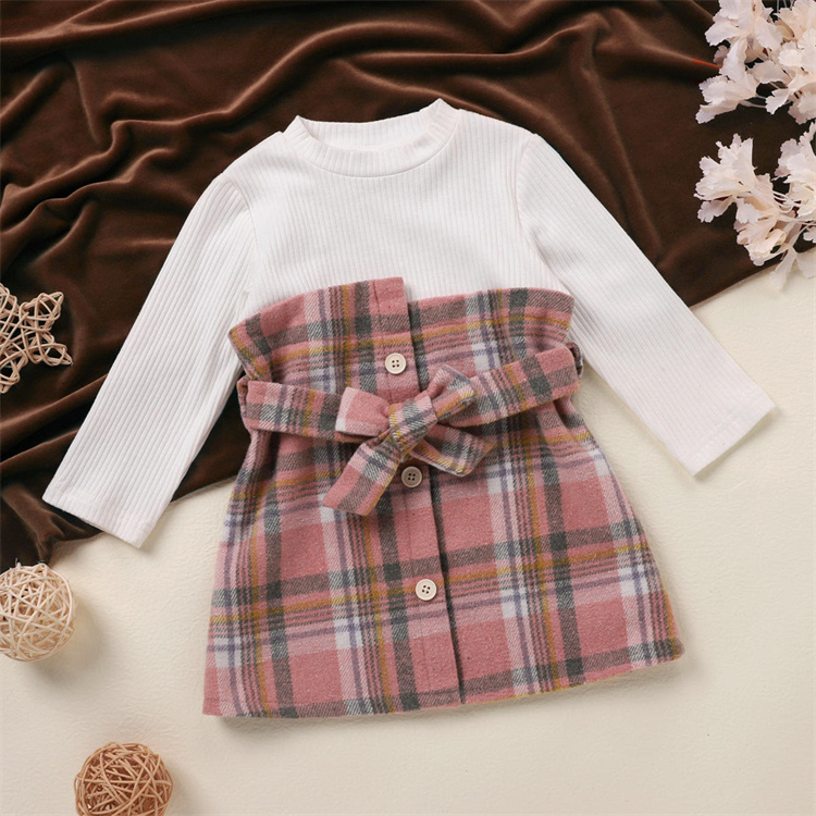 Adorable Langarmiges kariertes Kleid